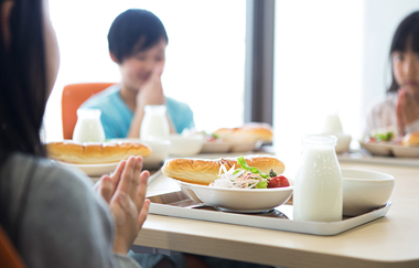 導入事例 学校給食